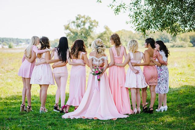 Quelle tenue choisir pour un mariage